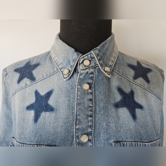 $1,130 GIVENCHY Stars Denim Button-Up 42 (IT) 8 (US) Medium - Picture 11 of 12
